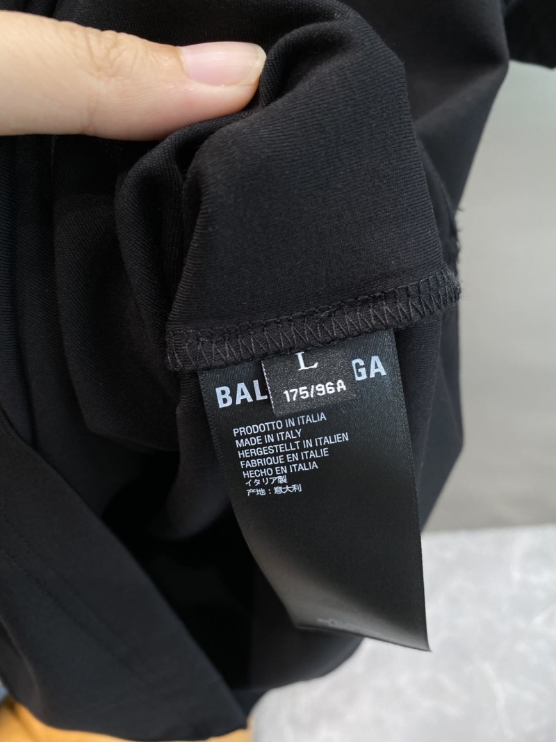 Ba1en*iaga t-shirts